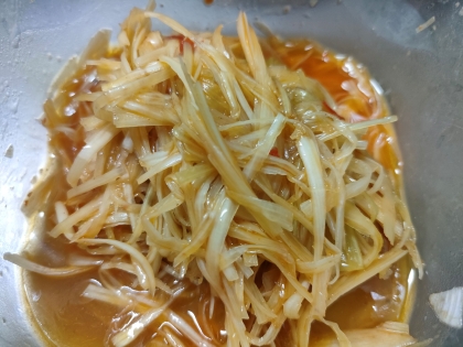 ラーメンやまぜそばのトッピングにも！辛ネギ