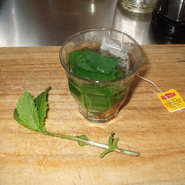 黒砂糖でミントティー レシピ 作り方 By 楽天レシピ 黒砂糖でミントティー レシピ 作り方 By 楽天レシピ