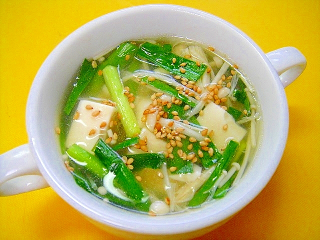 豆腐とニラえのきの中華スープ レシピ 作り方 By Mint74 楽天レシピ