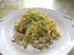 豚ひき肉で 簡単そぼろちらし寿司 レシピ 作り方 By Kisuke321 楽天レシピ
