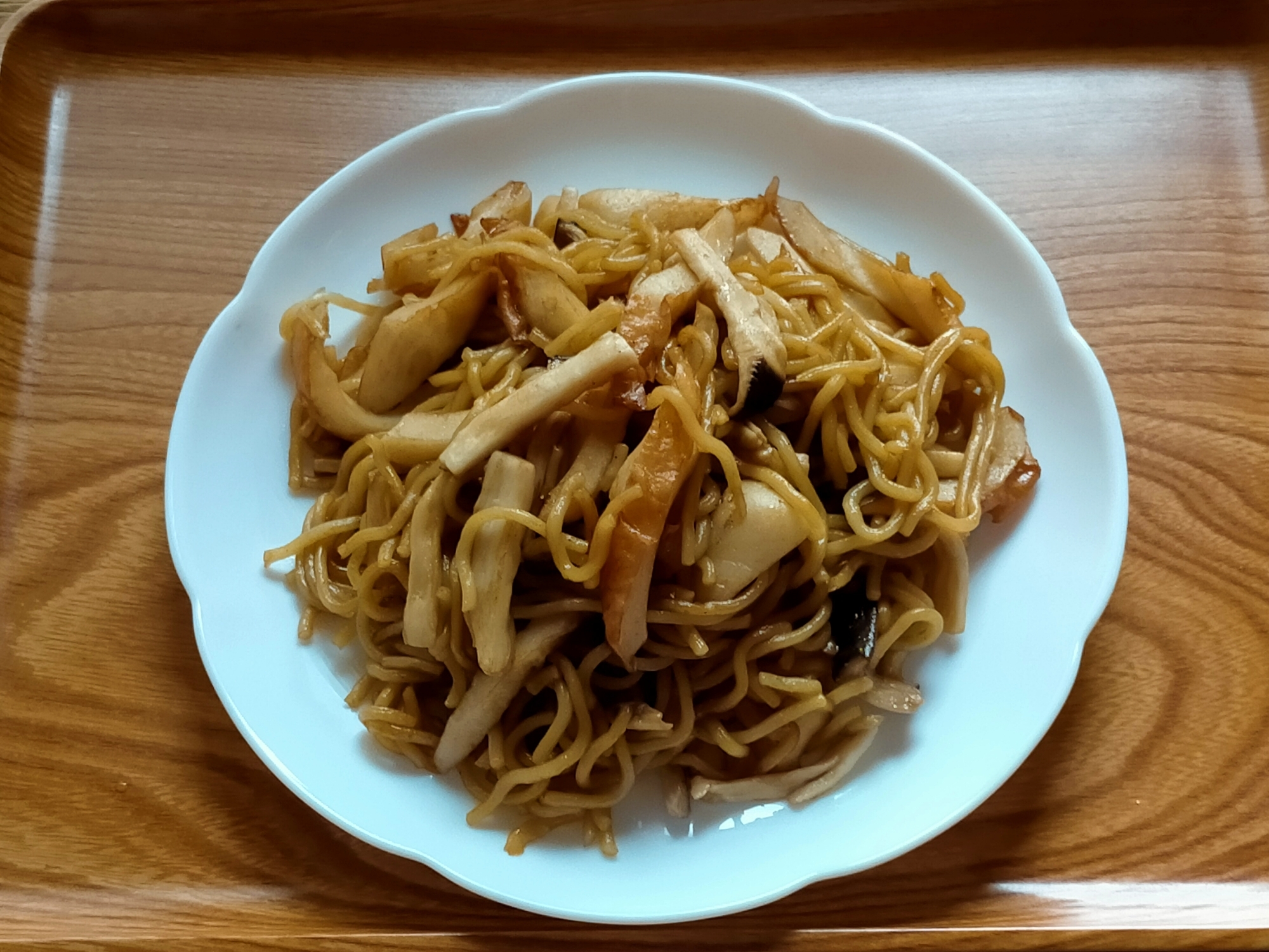 「節約」竹輪とエリンギの焼きそば