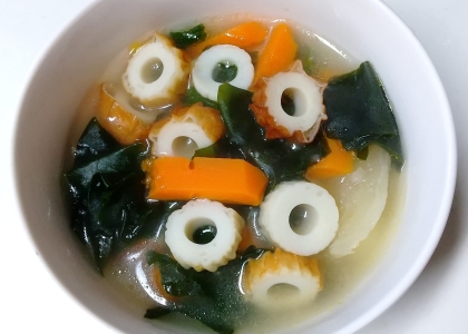 ちくわと野菜のスープ