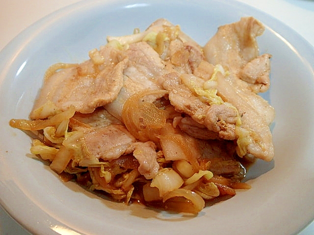ご飯に合う♬　豚バラと玉ねぎと白菜の炒め物