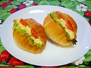マヨ玉玉ソース+手作りツナのサンドイッチ