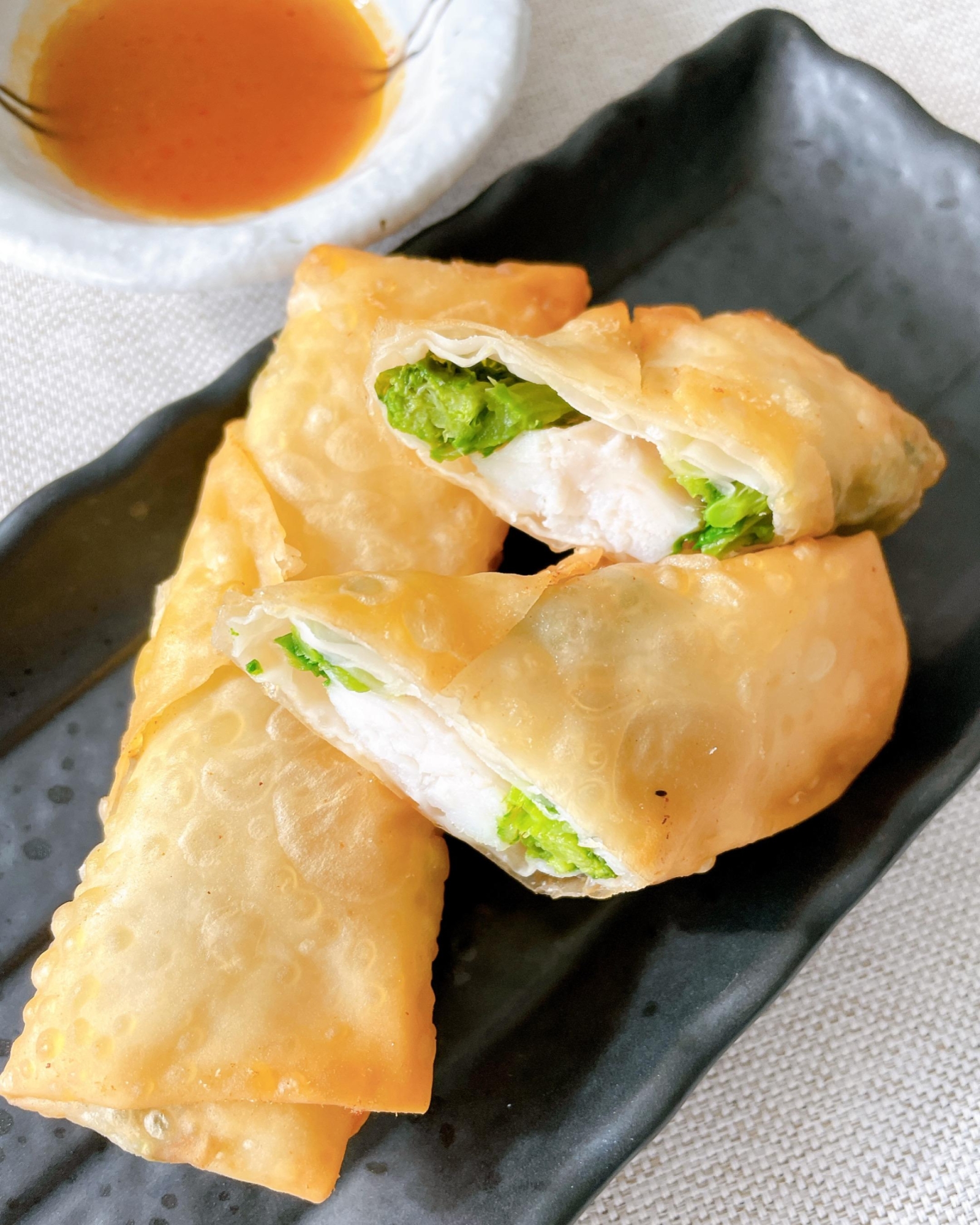 冷凍白身魚の春巻揚げ