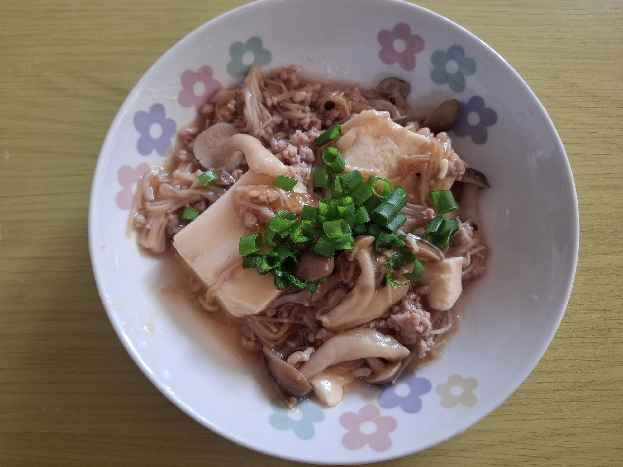 挽肉ときのこのあんかけ豆腐