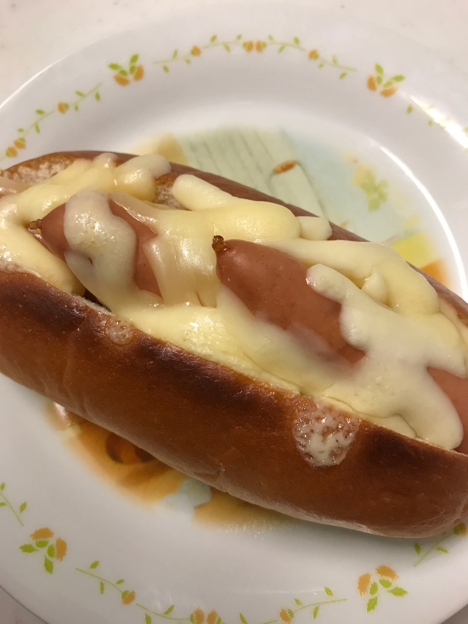 ウインナーとたっぷりチーズのロールパン レシピ 作り方 By えばんじぇりぃん 楽天レシピ