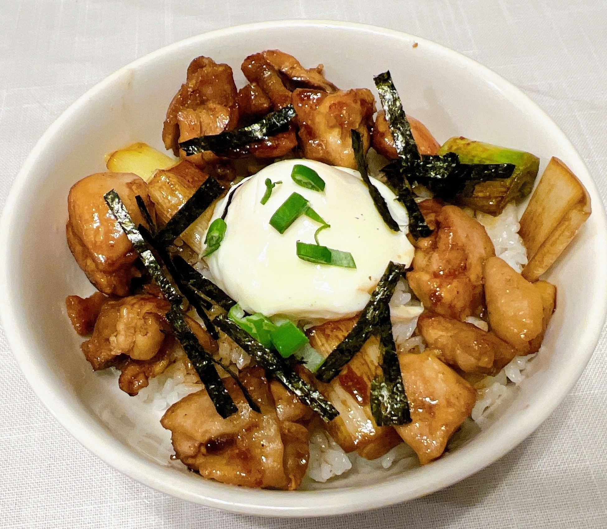 フライパン 安い で 焼き鳥 丼