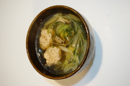 寒い夜には持って来い！肉団子の春雨中華スープ