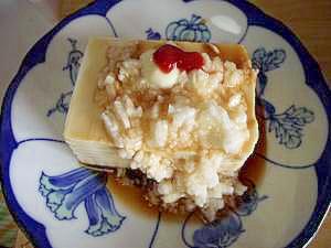 とろろのマヨケチャ冷ややっこ レシピ 作り方 By らむね48 楽天レシピ とろろのマヨケチャ冷ややっこ レシピ 作り方 By らむね48 楽天レシピ