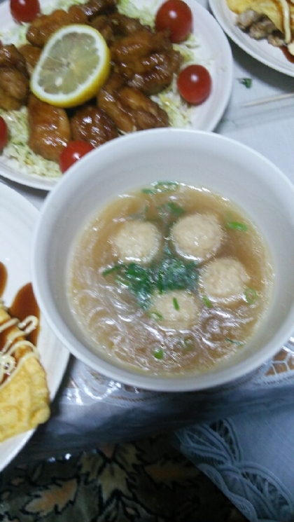 肉団子の中華スープ