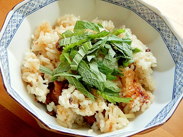 缶詰利用❤くじら大和煮の炊き込みご飯♪（生姜）