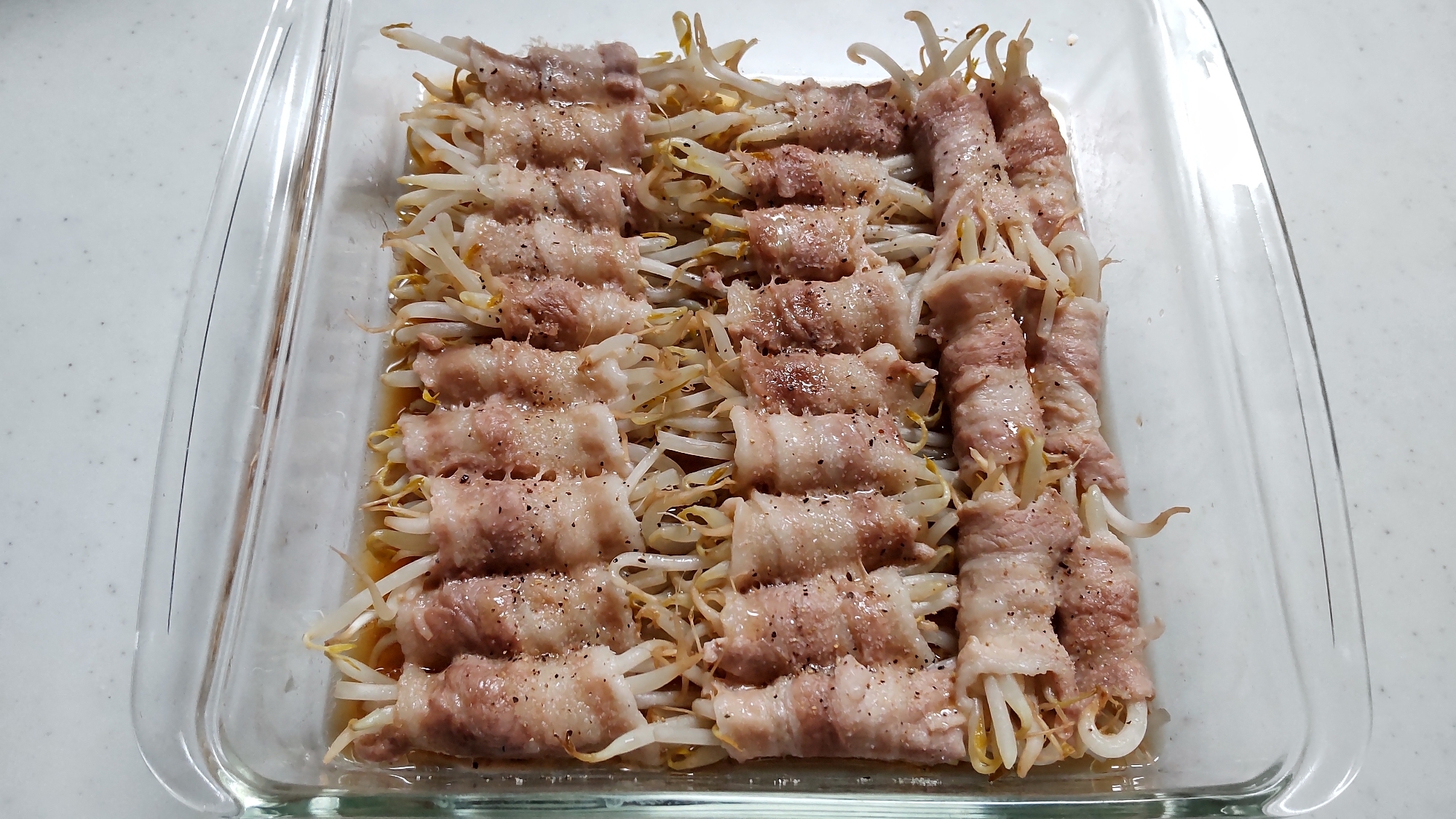 レンジ もやしの豚バラ巻き シャキシャキもやし レシピ 作り方 By Niko25go 楽天レシピ