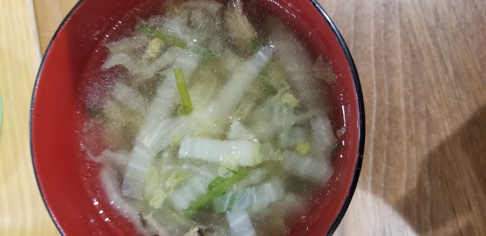 白菜、椎茸の中華スープ