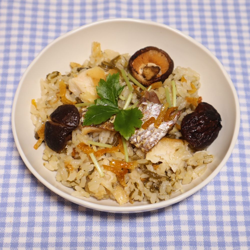 嵐 相葉マナブ 絶品料理 鯛干物で柚子香る鯛釜飯 レシピ 作り方 By 楽天出店店舗 ウミダスジャパン 楽天レシピ