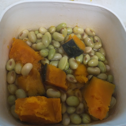 大豆と根菜の煮物
