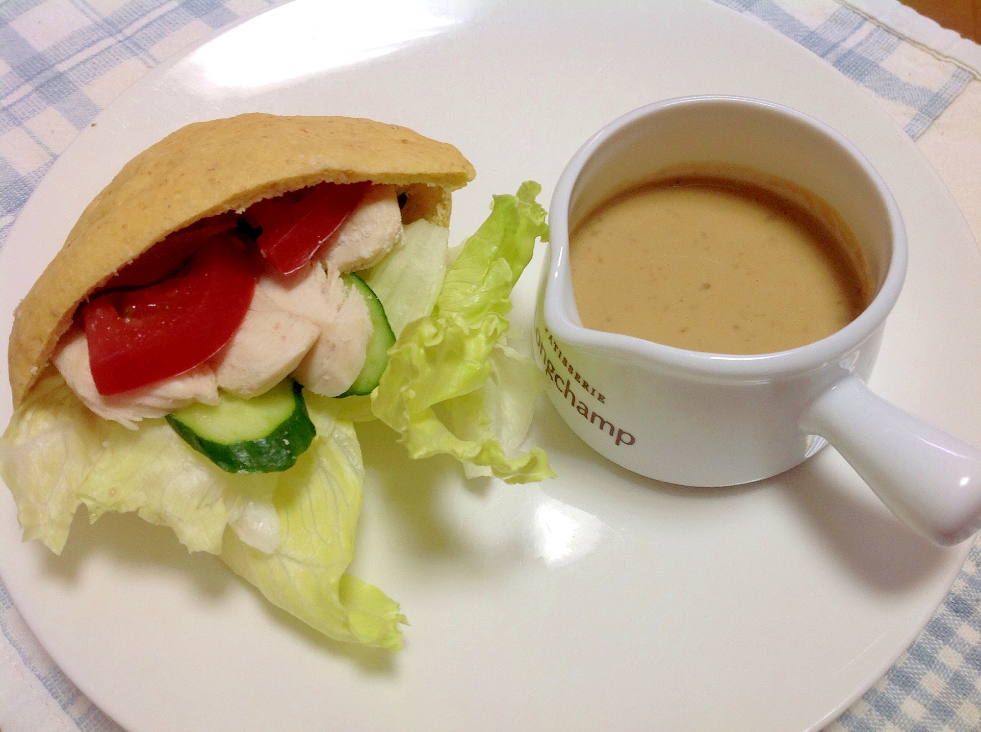 おうちでカフェ風気分♪ピタサンド(^o^)