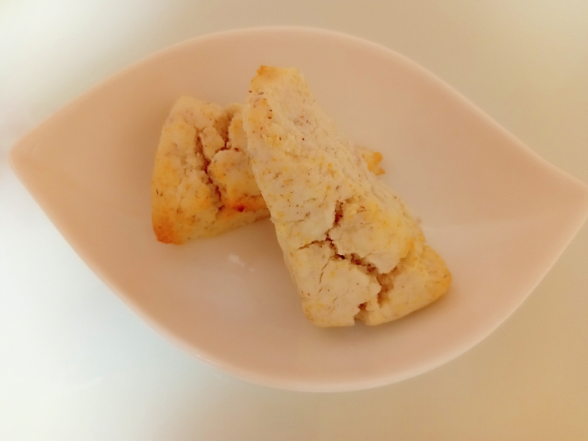 グルテンフリー!米粉のしっとりアーモンドスコーン