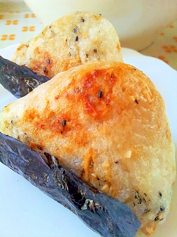 焼きおにぎり♪ベビースター＆味噌ごま味