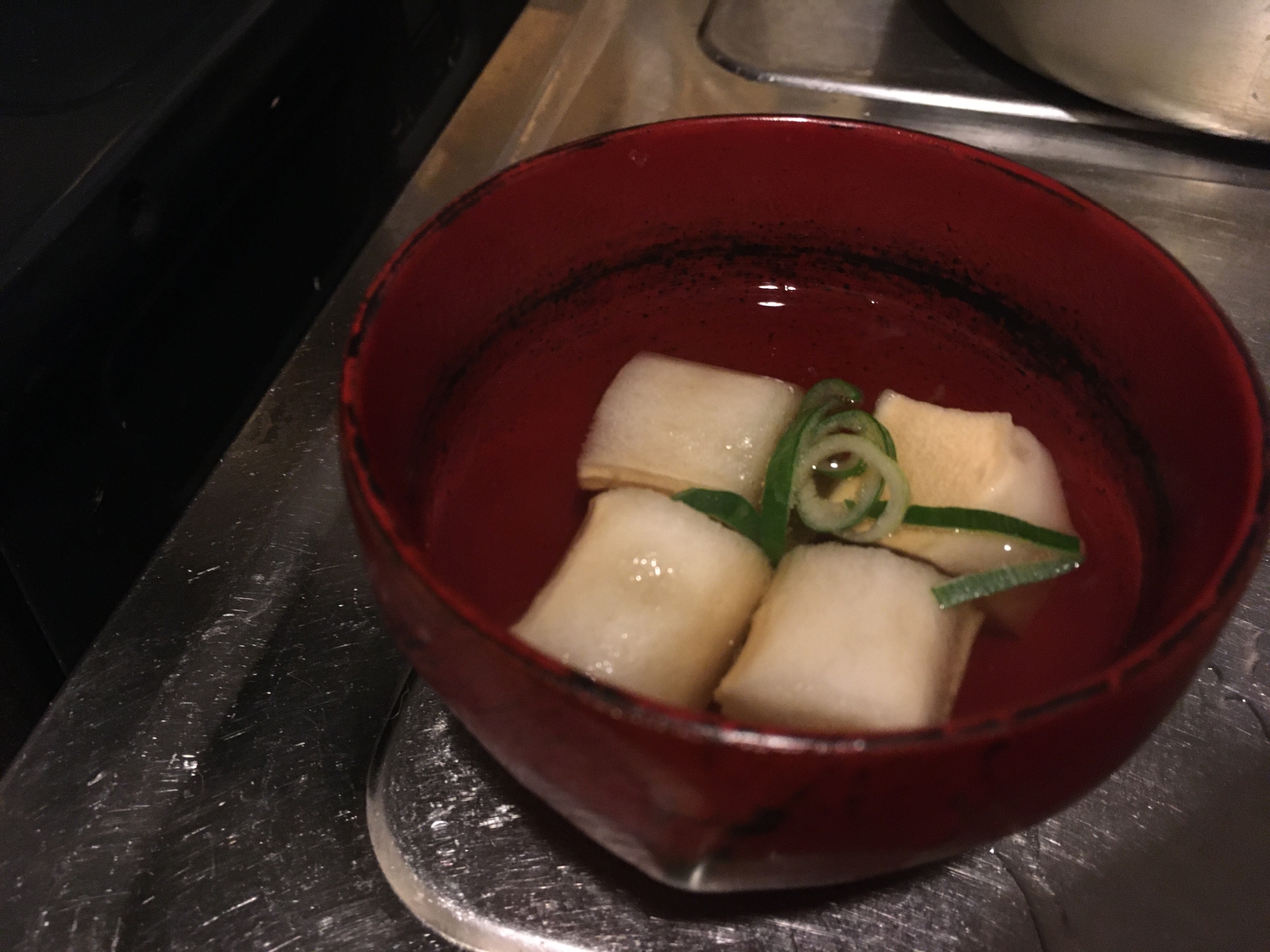 出汁から自分で！　麩のお吸い物