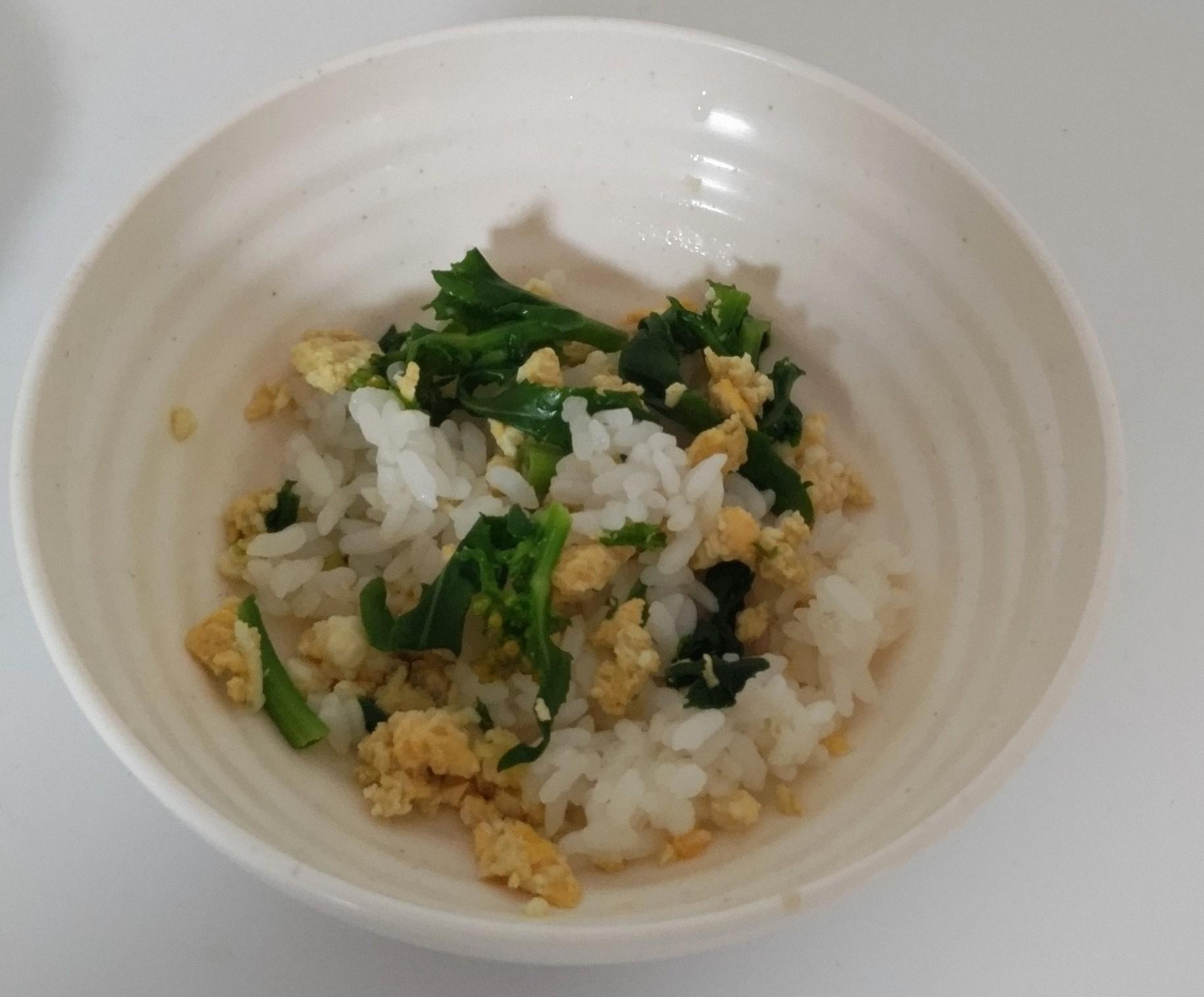 空芯菜と卵の混ぜご飯