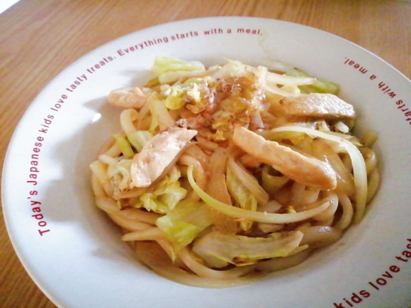 ささみとキャベツと玉ねぎの焼きうどん