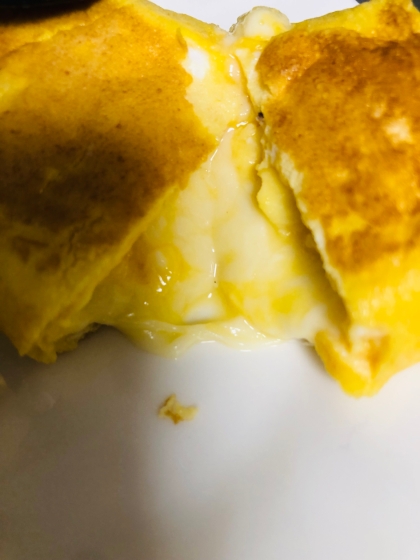 お弁当用♪我が家の“チーズ入り卵焼き”