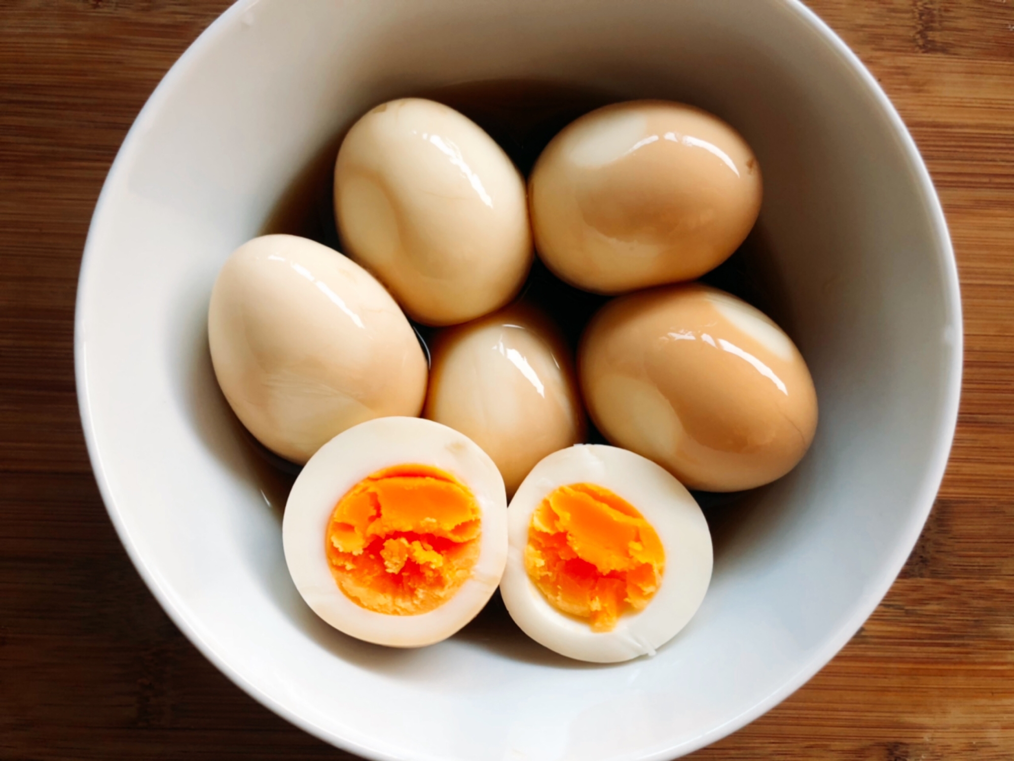 濃縮4倍のめんつゆで味付き卵 レシピ 作り方 By 低糖質もーこ 楽天レシピ