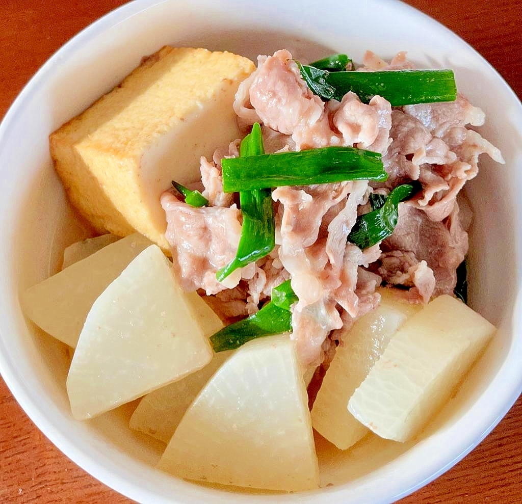 豚肉と大根と厚揚げの煮物