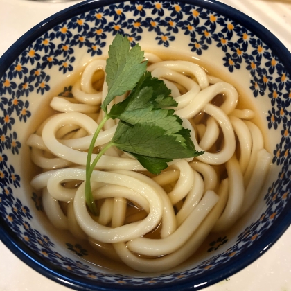 うっかり麺つゆがなく、慌てて検索しました。美味しくできました。今度から慌てなくてすみます◎