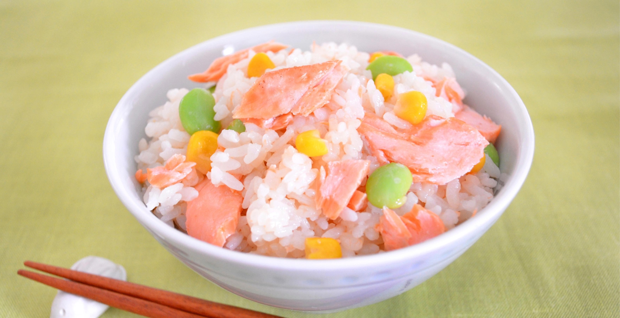 鮭とコーンの混ぜご飯