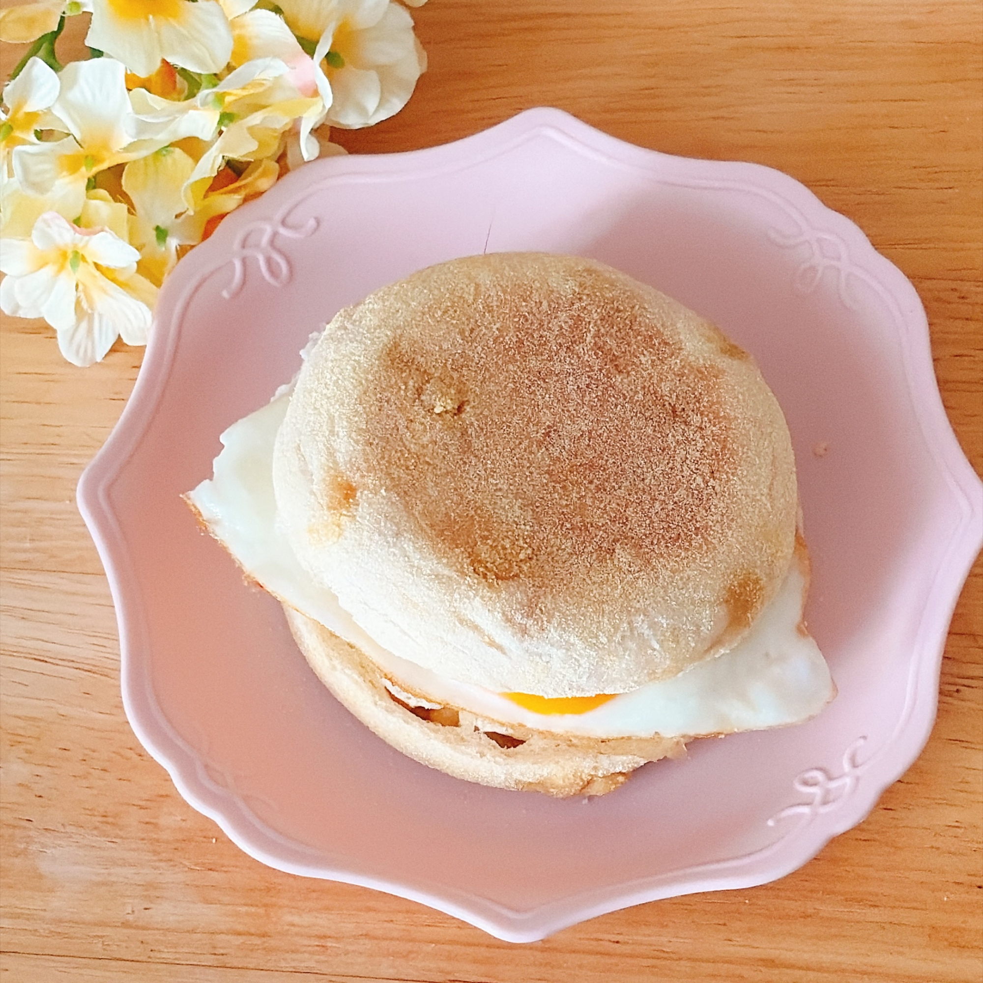目玉焼き☆メープル風味マフィンサンド