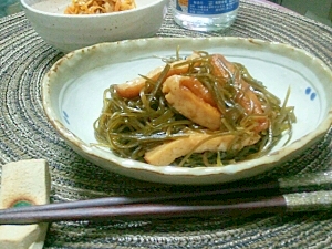 沖縄気分♪さつま揚げで昆布イリチー風