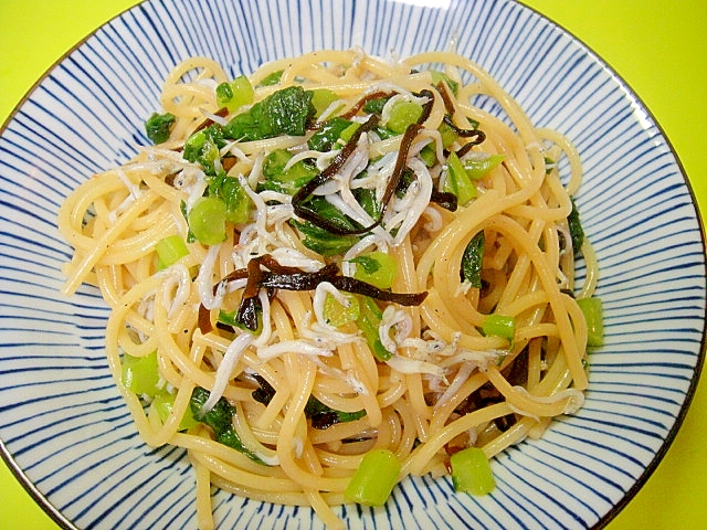 大根の葉としらすの和風パスタ