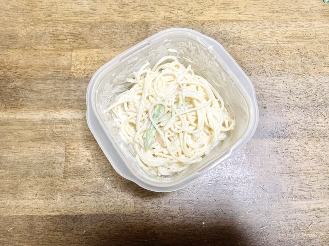 サラダレシピ　みょうがとアスパラのパスタサラダ