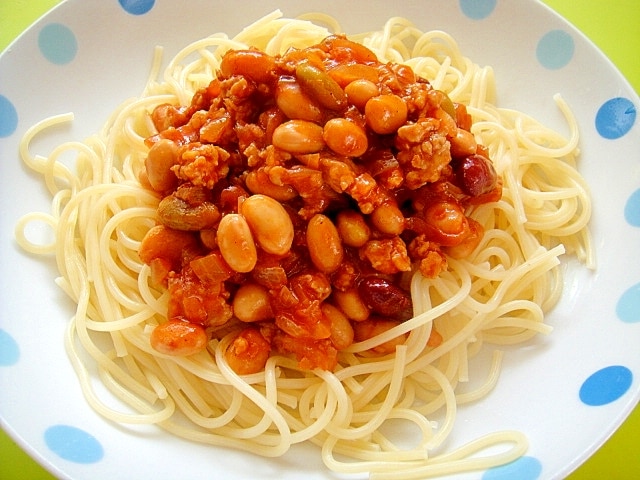 お豆入り♡カレーケチャップミートソースパスタ レシピ・作り方