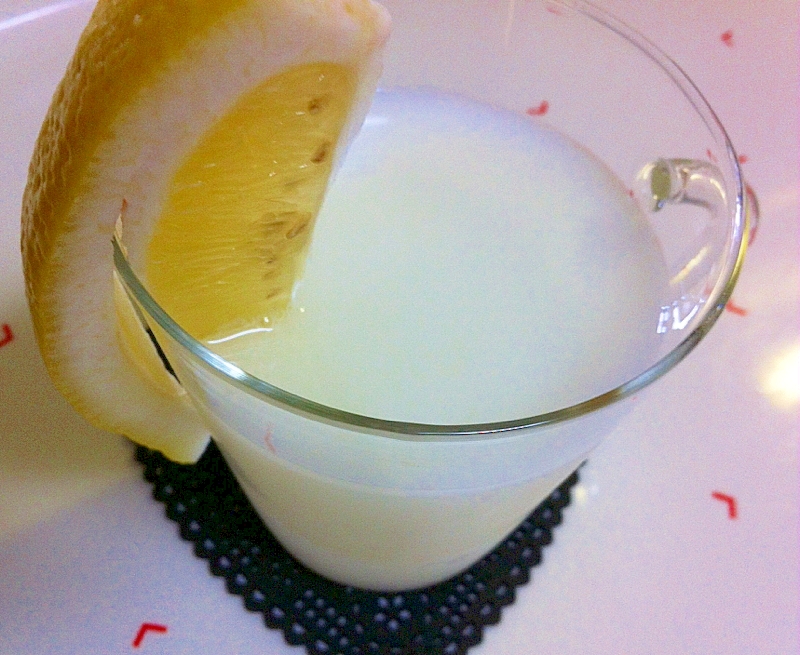 レモンチェッロとヨーグルトのカクテル レシピ 作り方 By Bebe2936 楽天レシピ