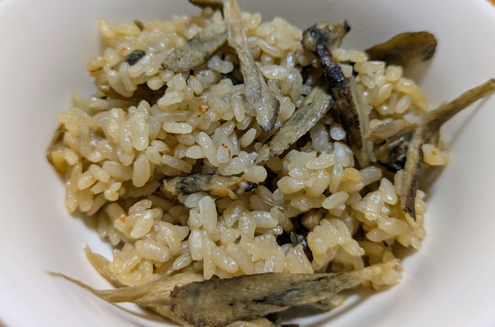 アサリとごぼうの炊き込みご飯