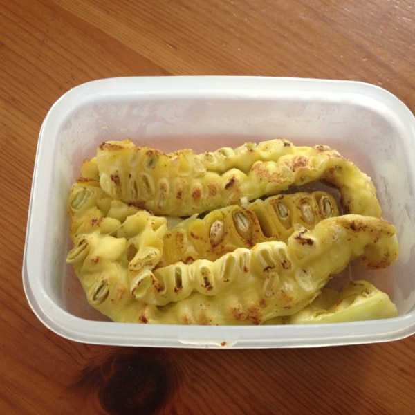 焼きゴーヤのわたと種 レシピ 作り方 By 女子メタラー 楽天レシピ 焼きゴーヤのわたと種 レシピ 作り方 By 女子メタラー 楽天レシピ