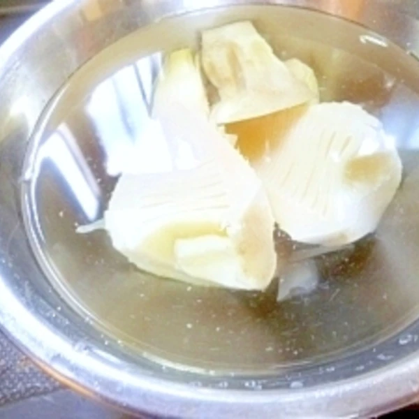 たけのこの茹で方 皮ごと丸茹で レシピ 作り方 By Tententen48 楽天レシピ たけのこの茹で方 皮ごと丸茹で レシピ 作り方 By Tententen48 楽天レシピ