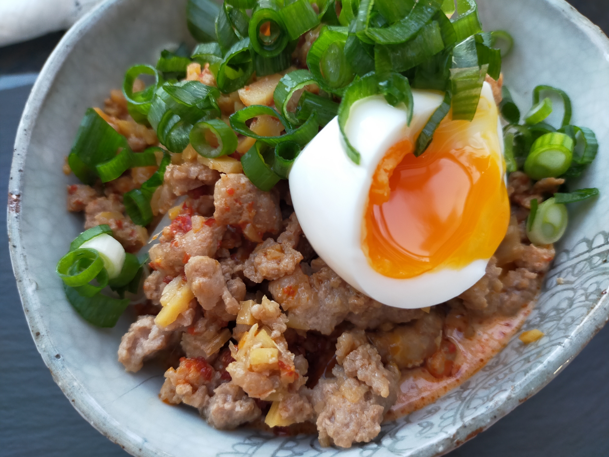 汁なし担々麺