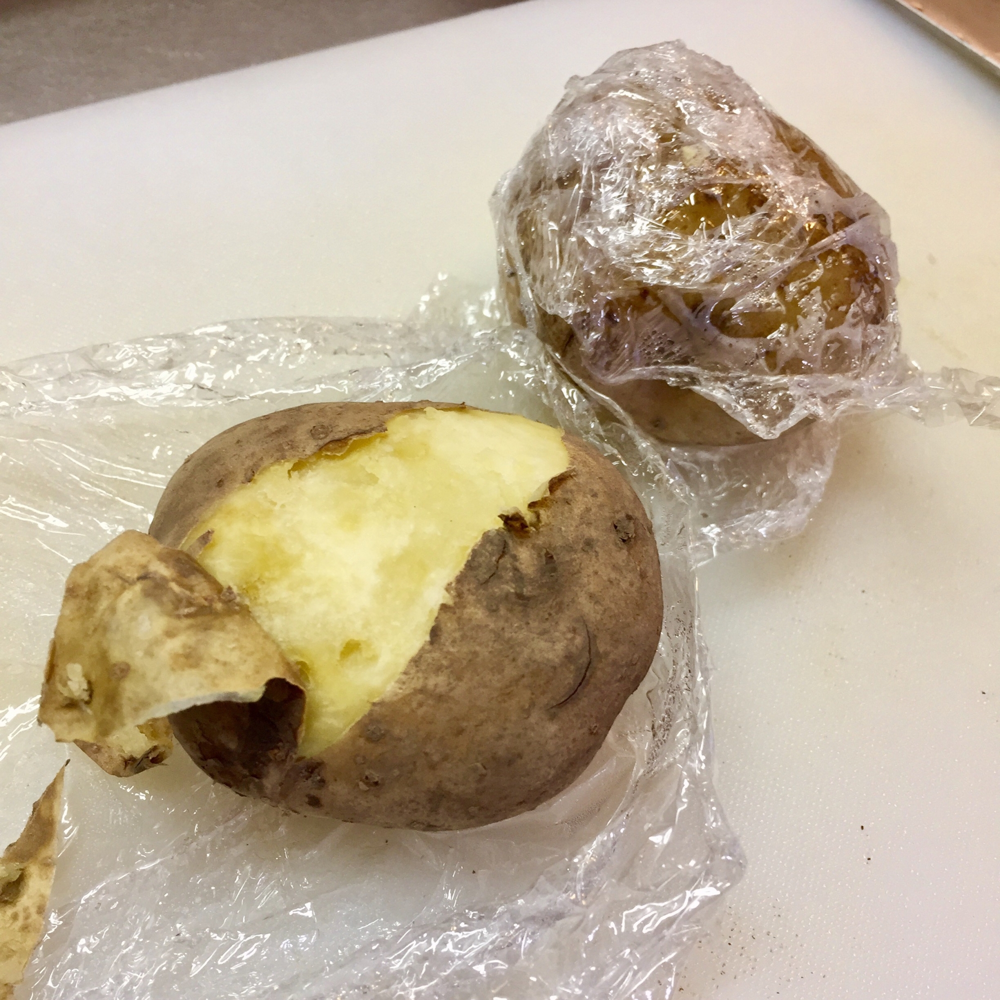 レンジで楽チン じゃがいもの下処理 レシピ 作り方 By Nozenkazra 楽天レシピ レンジで楽チン じゃがいもの下処理 レシピ 作り方 By Nozenkazra 楽天レシピ