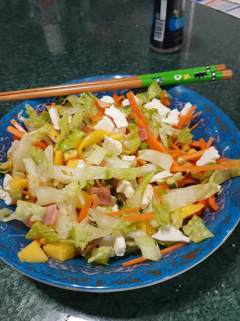 メキシカン料理mango meadow salad