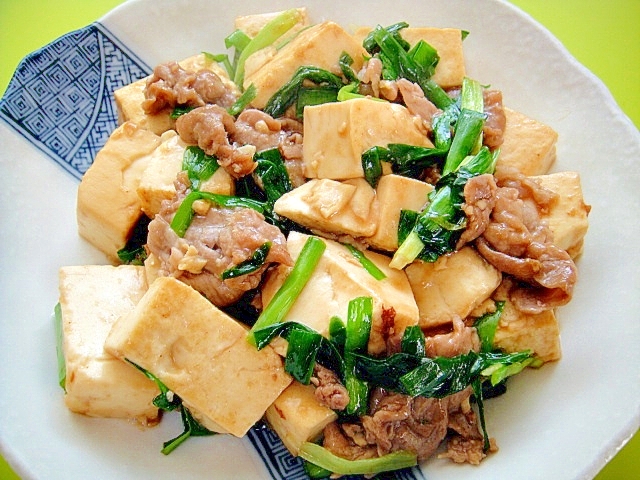 豆腐と豚肉ニラの和風オイスター炒め