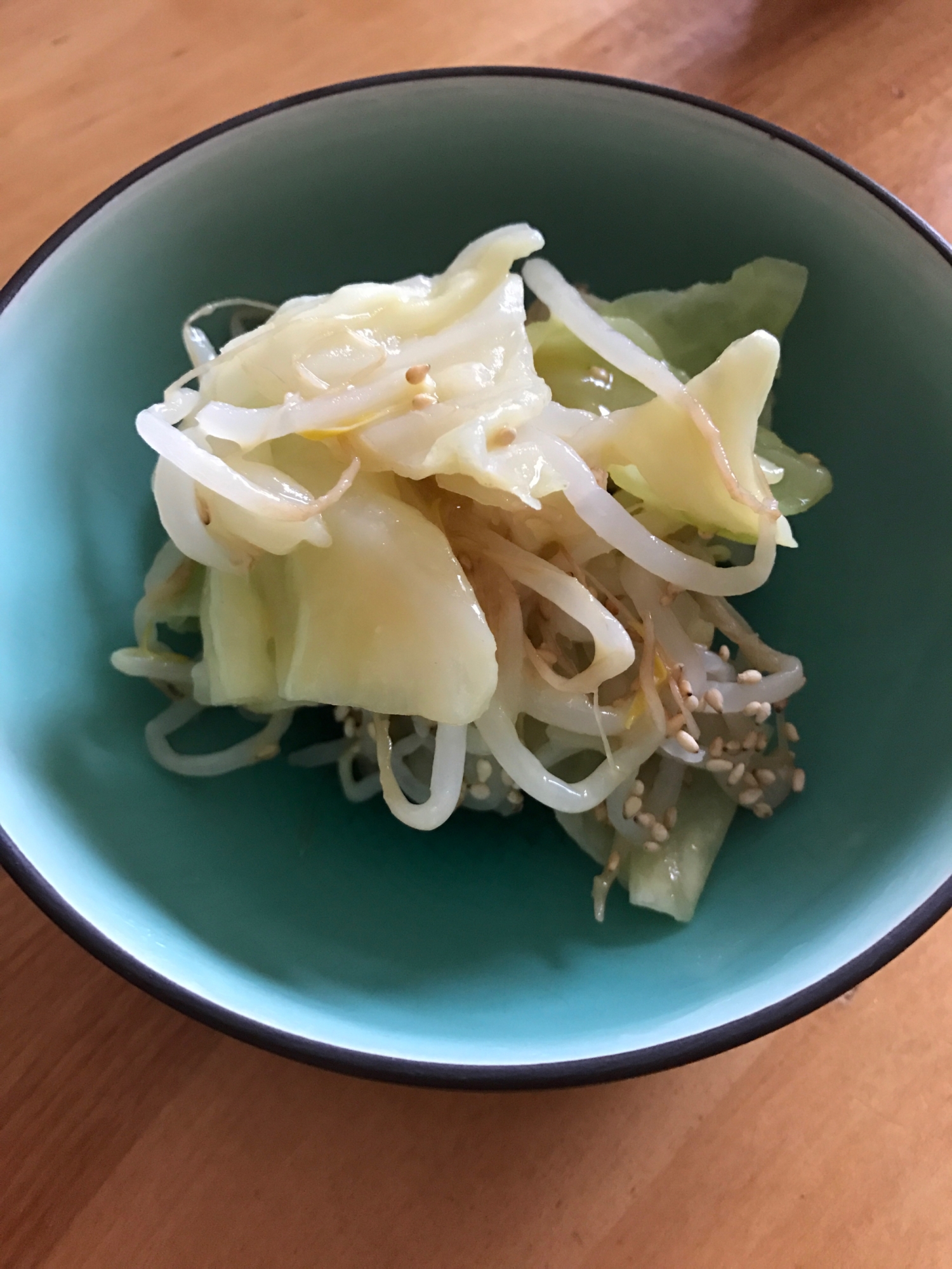 もやしとキャベツの辛子酢味噌和え