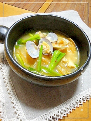 あさりと豆腐のキムチスープ