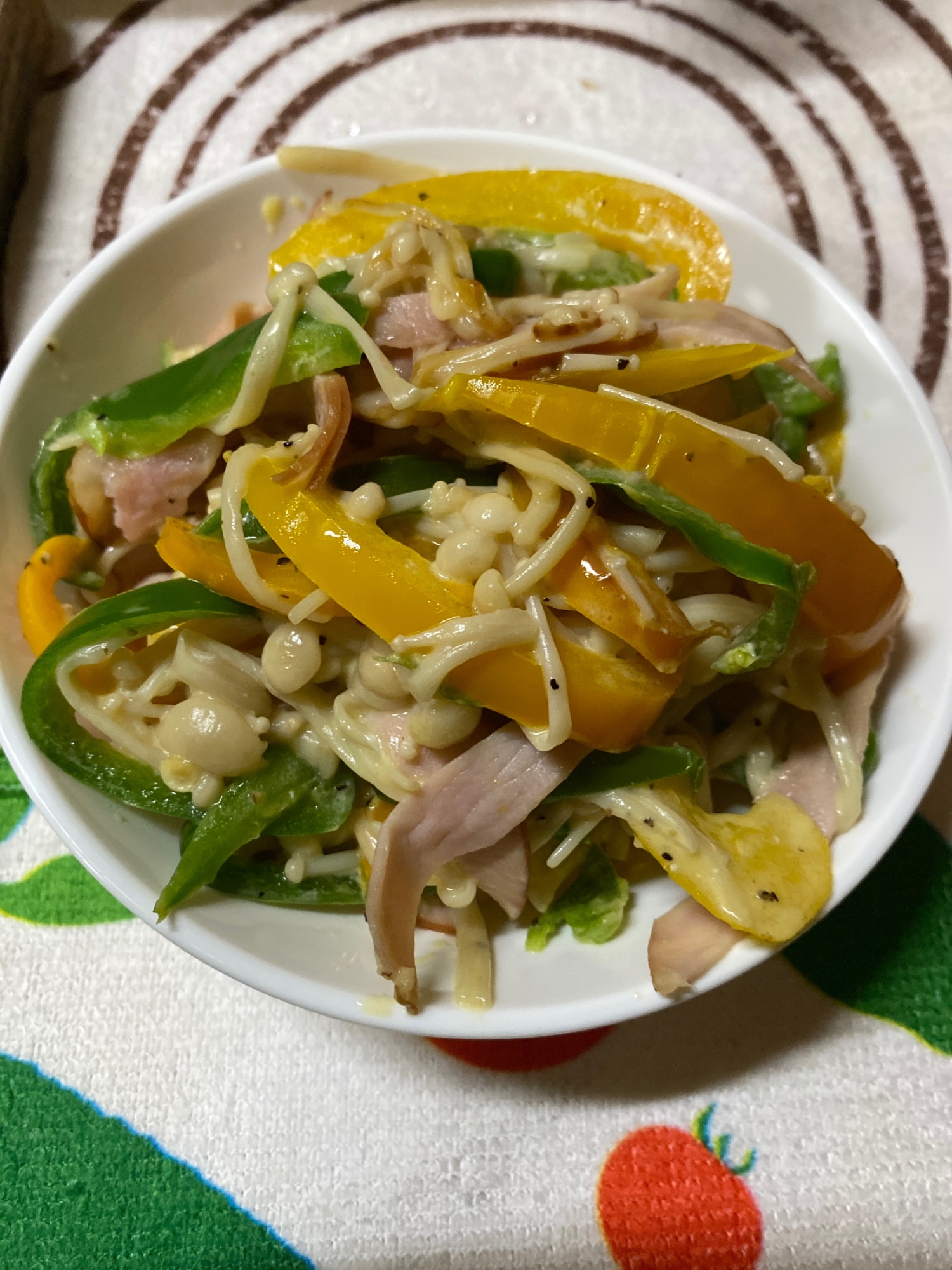 ☆ハムとえのきと野菜のマヨネーズ炒め☆