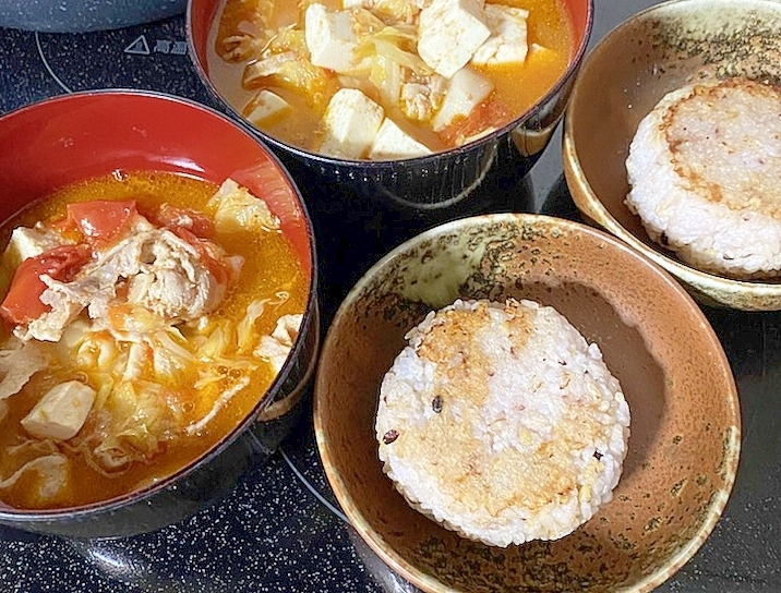 野菜と豚肉のスープ＋焼きおにぎり＊＊＊