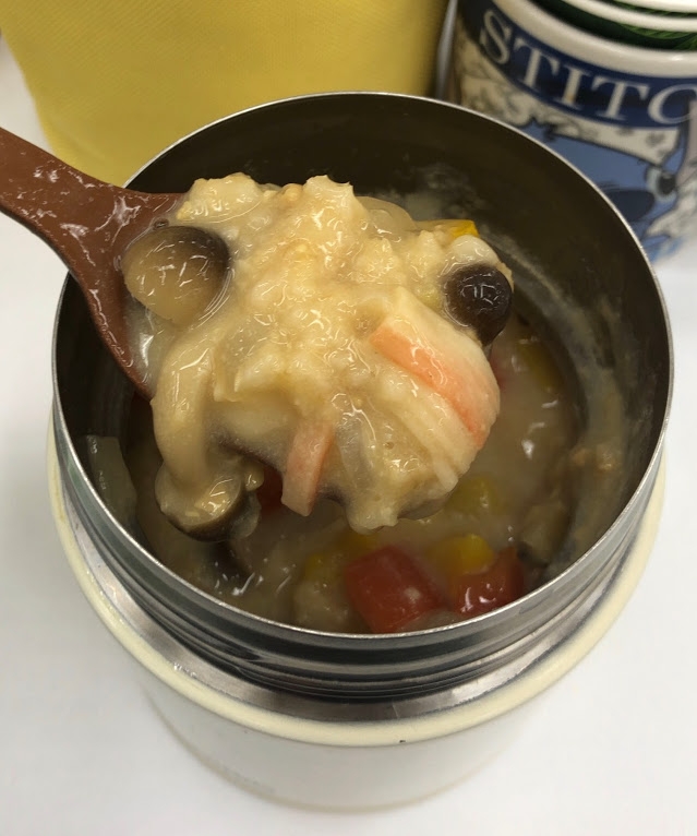 カニカマ味噌クリームオートミール 約250kcal