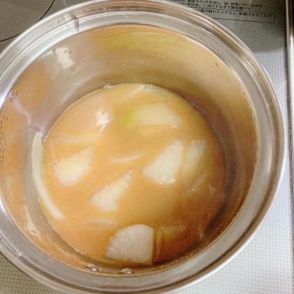 大根&玉ねぎの味噌汁